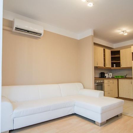Center Haz Apartman Budapest Eksteriør billede